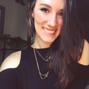 Meet your Posher, Kendra